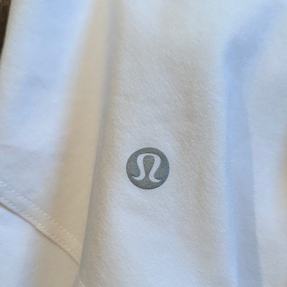 lululemon athletica Bright White Skater Skirt - Size 2 - Picture 2 of 3